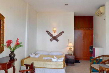 ホテル Aree Beach Resort