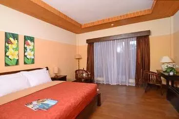 Hotel The Inn By Sunsethouse