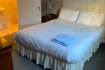 مبيت وإفطار Ceol Na Mara