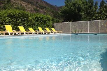 פנסיון Alojamento Costa Da Banga