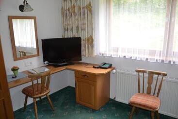 膳宿费 Gasthof Zur Gemütlichkeit