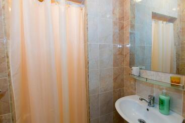 بنسيون Guest Rooms Tivona