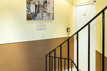 Florella Achard Residence