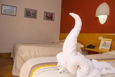 בית מלון כפרי Axkan Arte