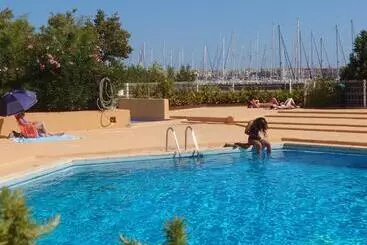 هتل آپارتمان Residence Agathea