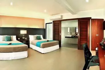 Hotelli Aiyanar Beach And Dive Resort