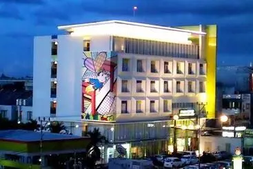 Maxonehotels.com At Vivo Palembang