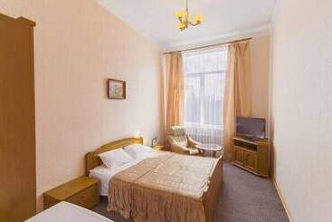 Otel Zolotaya Bukhta