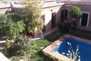 ホテル Riad Roses