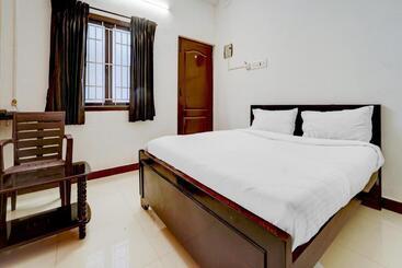 Hotel Flagship Airport Inn