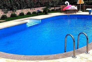 Grand Niki Hotel & Spa