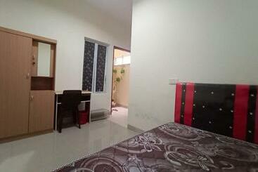 ペンション Duta Spring Homes 3