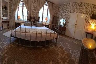 Pansiyon 13 Bohemian Bienvenue B&b