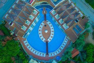 Ocean Blue High Class Hotel & Spa