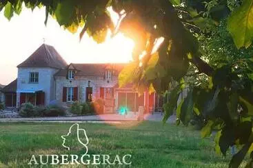 تختخواب و صبحانه Maison Aubergerac