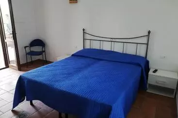 Ludomar Country Residence Rooms & Apartments