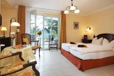 アパートホテル Villa Desny