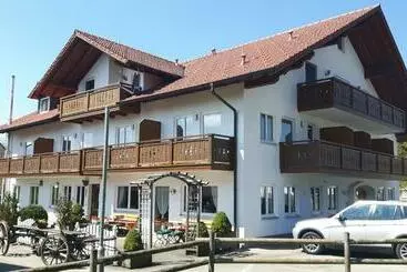 Albergue Gasthof Zum Strauß