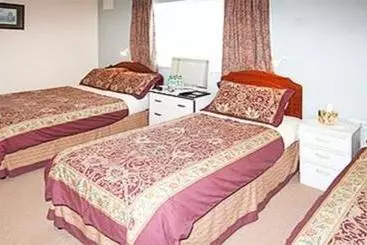 住宿加早餐  Four Seasons