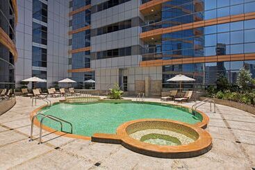 Doubletree By Hilton Hotel & Residences Dubai Al Barsha