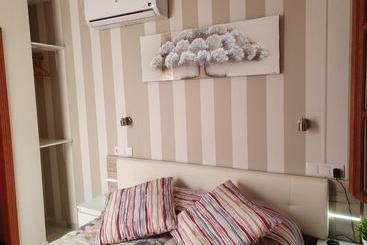 Hostal Puerta Carmona