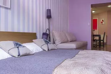 Apartament Royal Court Legerova