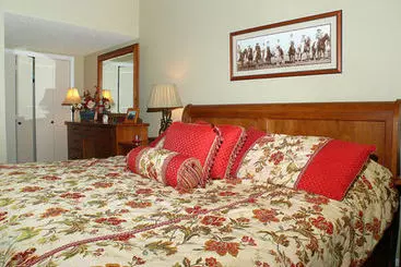 Hotel Storm Meadows At Christie Base