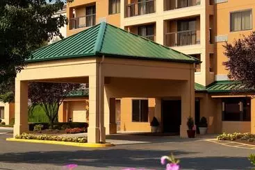 ホテル Courtyard By Marriot Cranbury South Brunswick