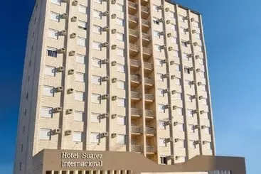 ホテル Suarez Internacional