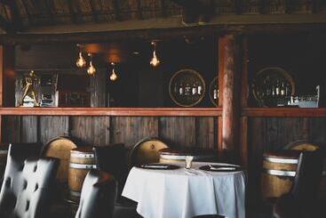 酒店 The Iris Boutique