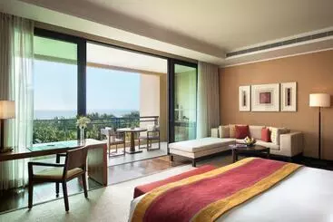 בית מלון כפרי Raffles Hainan