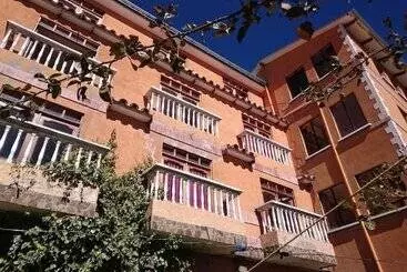 هتل Hostal Real Los Andes Del Lago