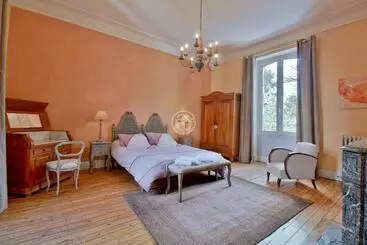 Aamiaismajoitus (B&B) Chambre Double Avec Salle D`eau Privative