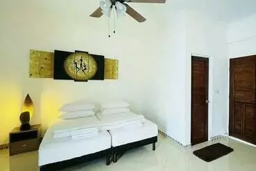 Pensão Aloha Inn