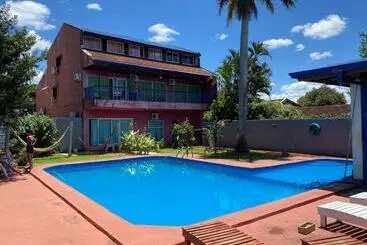 Pensión Guembe Al Rio Hostel