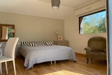 ベッドアンドブレックファースト La Chambre De Claire