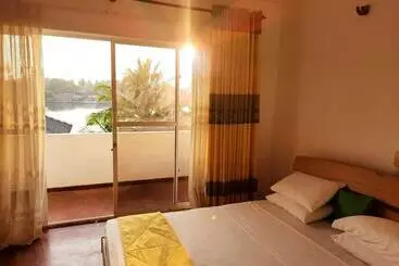 Bentota Hotel Sunset Araliya & Water Sports