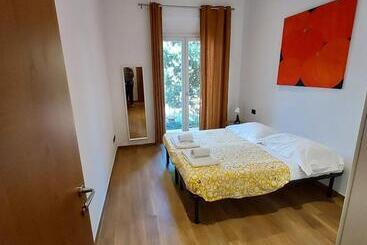 Bed and Breakfast Amalia Suites   Via San Zanobi