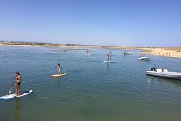 Bed and Breakfast Villa Vista Mar Piscina Suites