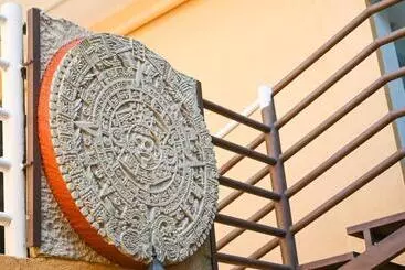 هتل آپارتمان Casa Leonor