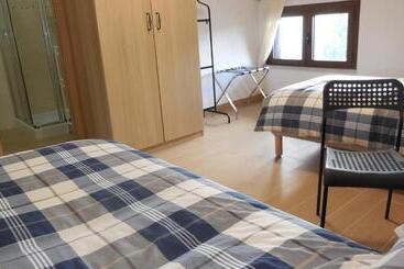 مبيت وإفطار Jake S Place