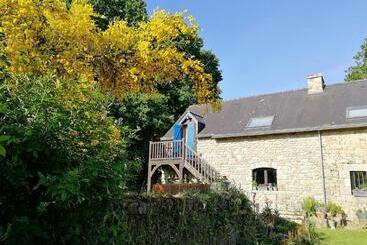 Bed and Breakfast Les Longères De Keridy