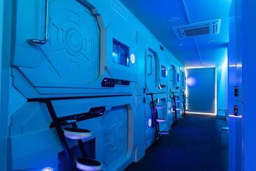 Hotel-cápsula Futurotel Malagueta Beach