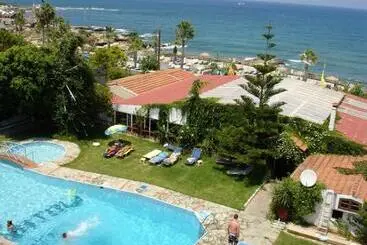 Anatoli Apartments