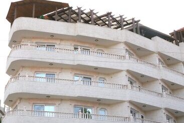 Seven Wonders Hotel   Petra