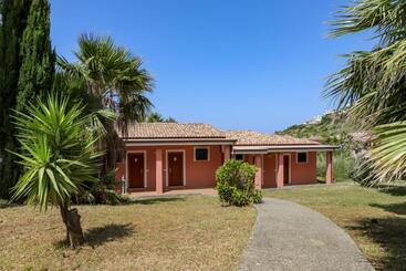 Locanda Villaggio Club Baia Di Dino