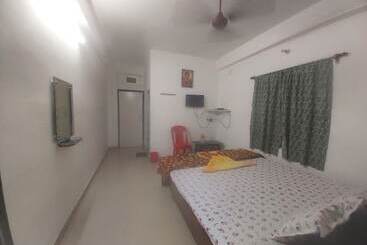 Hotel Goroomgo Sandhya Guest House Digha