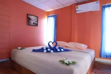 Hotel Kohjum Sea Beach Resort