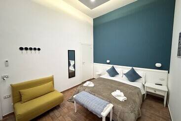 پانسیون Queen 20   Privates Duomo