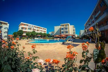 ホテル Nessebar Fort Club